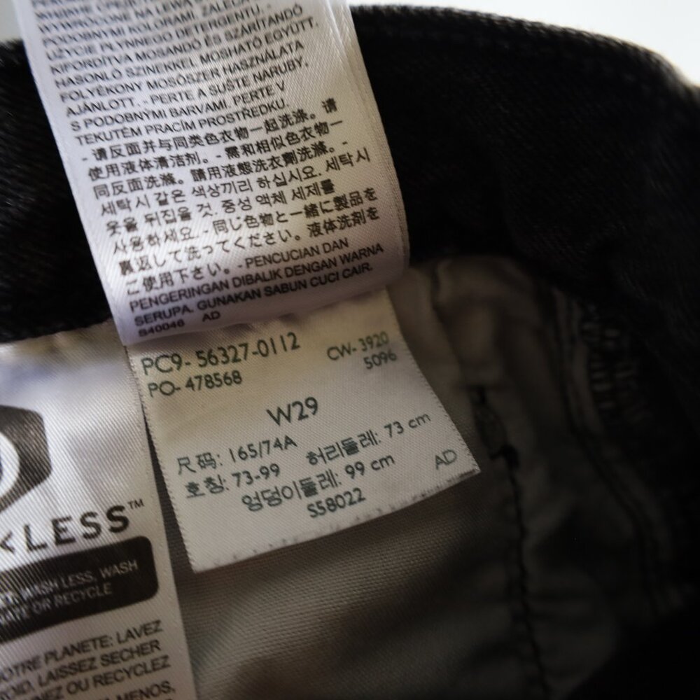 Levi's Women's Premium 501 Original Shorts Cutoff Black Jeans Denim Size 29 - Picture 8 of 9